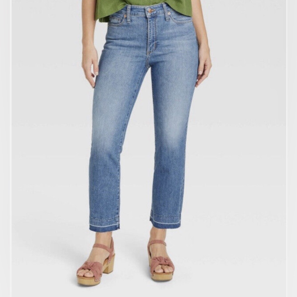 NWT Universal Thread Ankle Bootcut Raw Hem Vintage Stretch Jeans